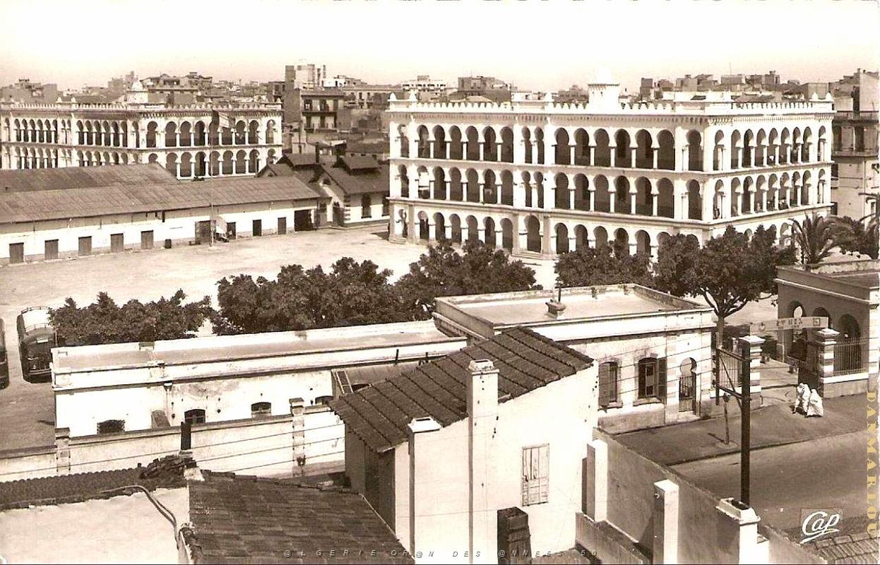 CA d- 02e- Nouvelles casernes- Vue d'ensemble.JPG